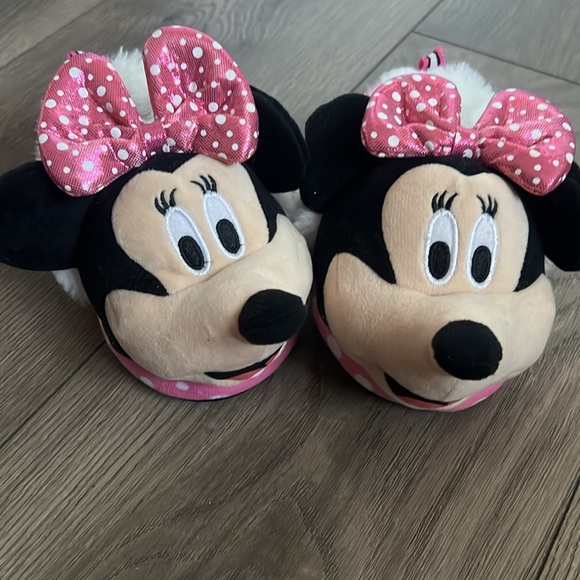 Minnie Mouse Slippers Girls 7/8 Brand New - Picture 4 of 4